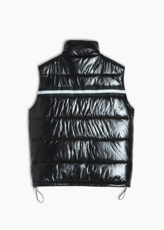 Men's Zip-Up Puffer Vest In Black alternate image