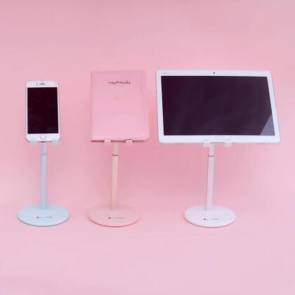 Multi-Angled Extendable Phone Holder alternate image