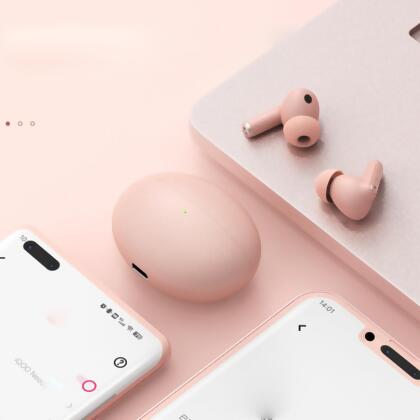 ClarityPLUS Earbuds With Super Clear Sound And Wireless Charging alternate image