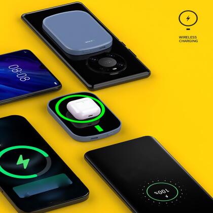 Chargomate Magnetic Portable Wireless Charger And Power Bank For Apple And Android alternate image
