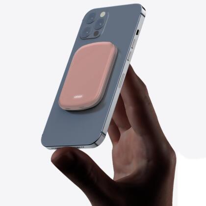 Chargomate Magnetic Portable Wireless Charger And Power Bank For Apple And Android alternate image