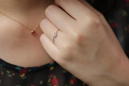 14K Ruby / Blue Diamond Chain Ring 紅寶石 / 青色鑽石 / 鑽石 鍊戒-黃K金(K14YG)-紅寶石