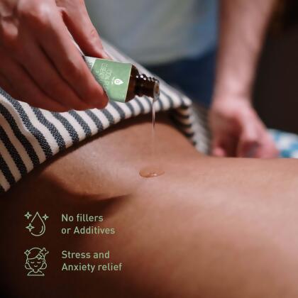 Pursonic Aromatherapy Bliss Bundle: Lava Stone Bracelet + Pure Essential Oils. alternate image