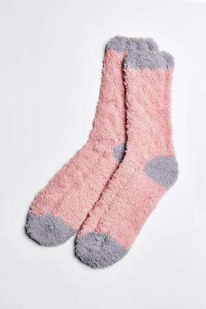 ALAMAE Fuzzy Socks alternate image