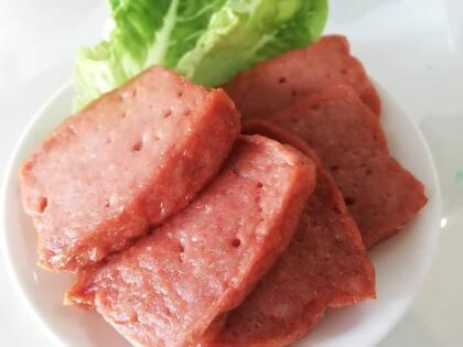 Homemade Luncheon Meat 